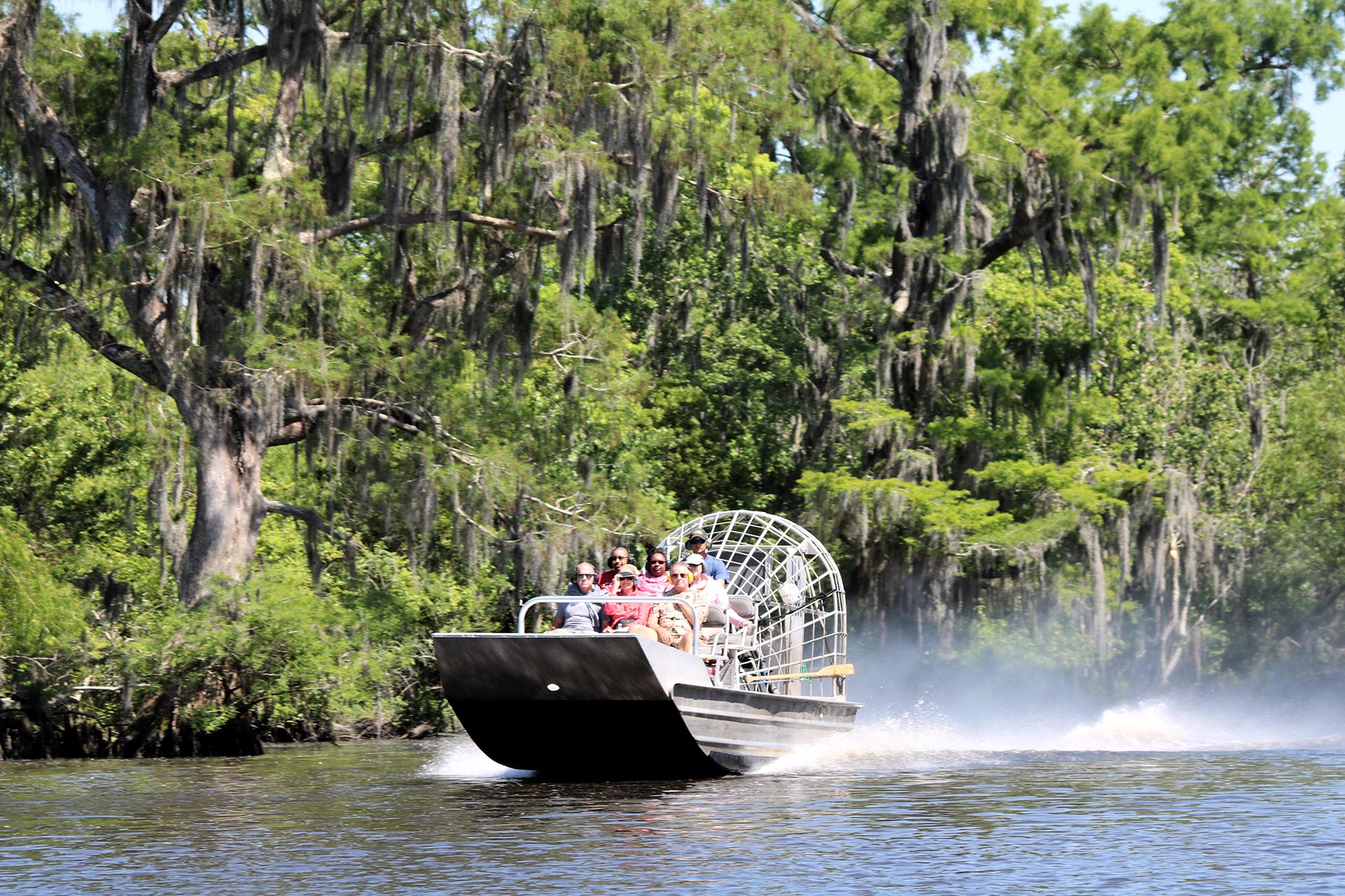 airboat bayou tour new orleans
